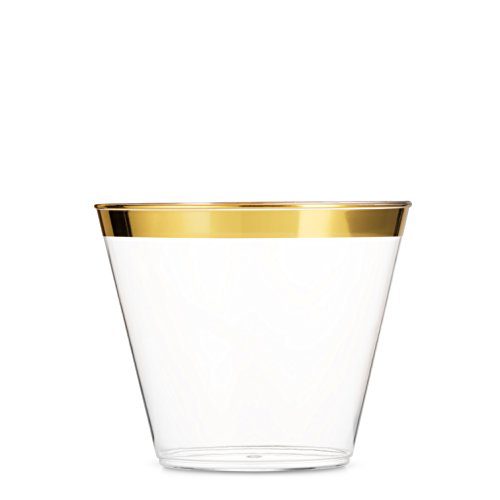 gold plastic cups 2