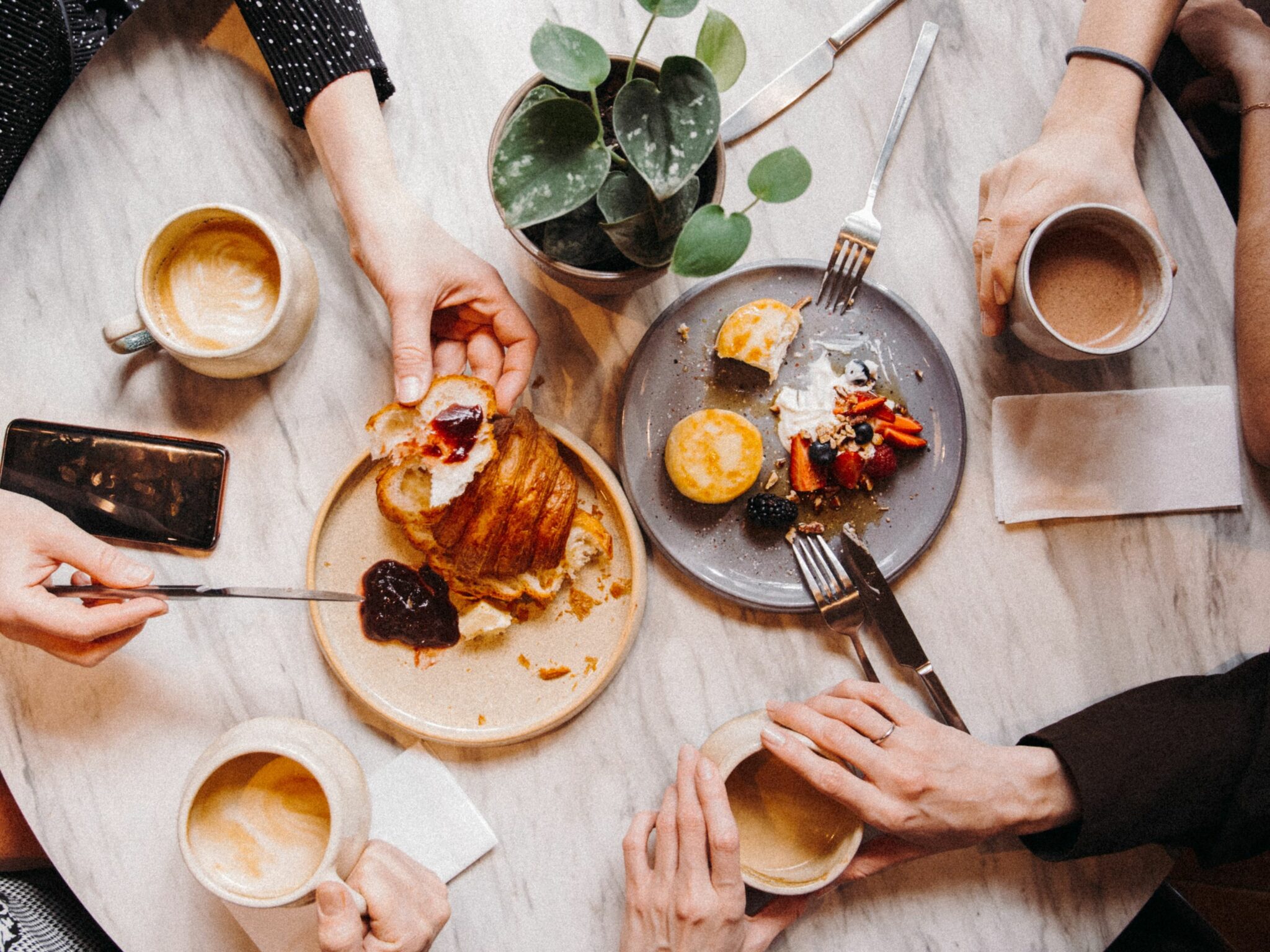 How to Host a Breakfast Networking Event